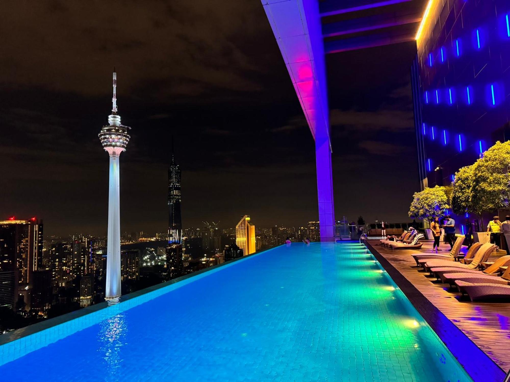 Platinum Klcc By Rainbow Suites Kuala Lumpur Exteriör bild