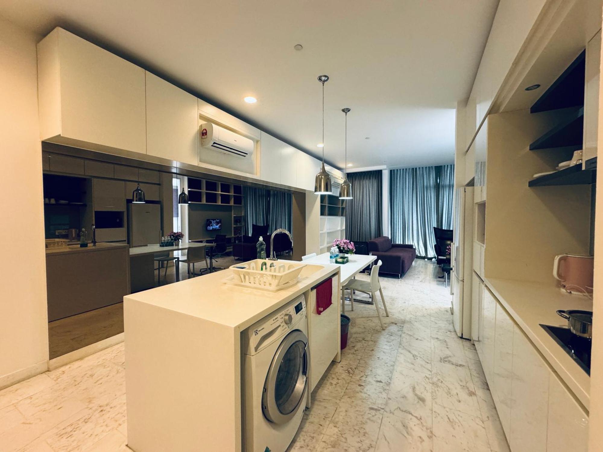 Platinum Klcc By Rainbow Suites Kuala Lumpur Exteriör bild
