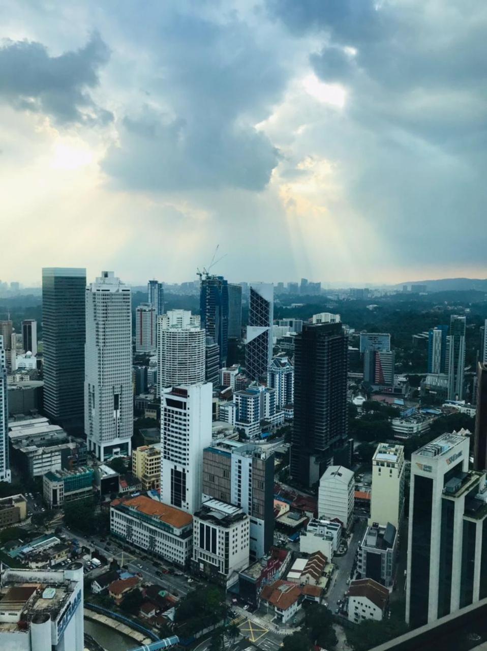 Platinum Klcc By Rainbow Suites Kuala Lumpur Exteriör bild