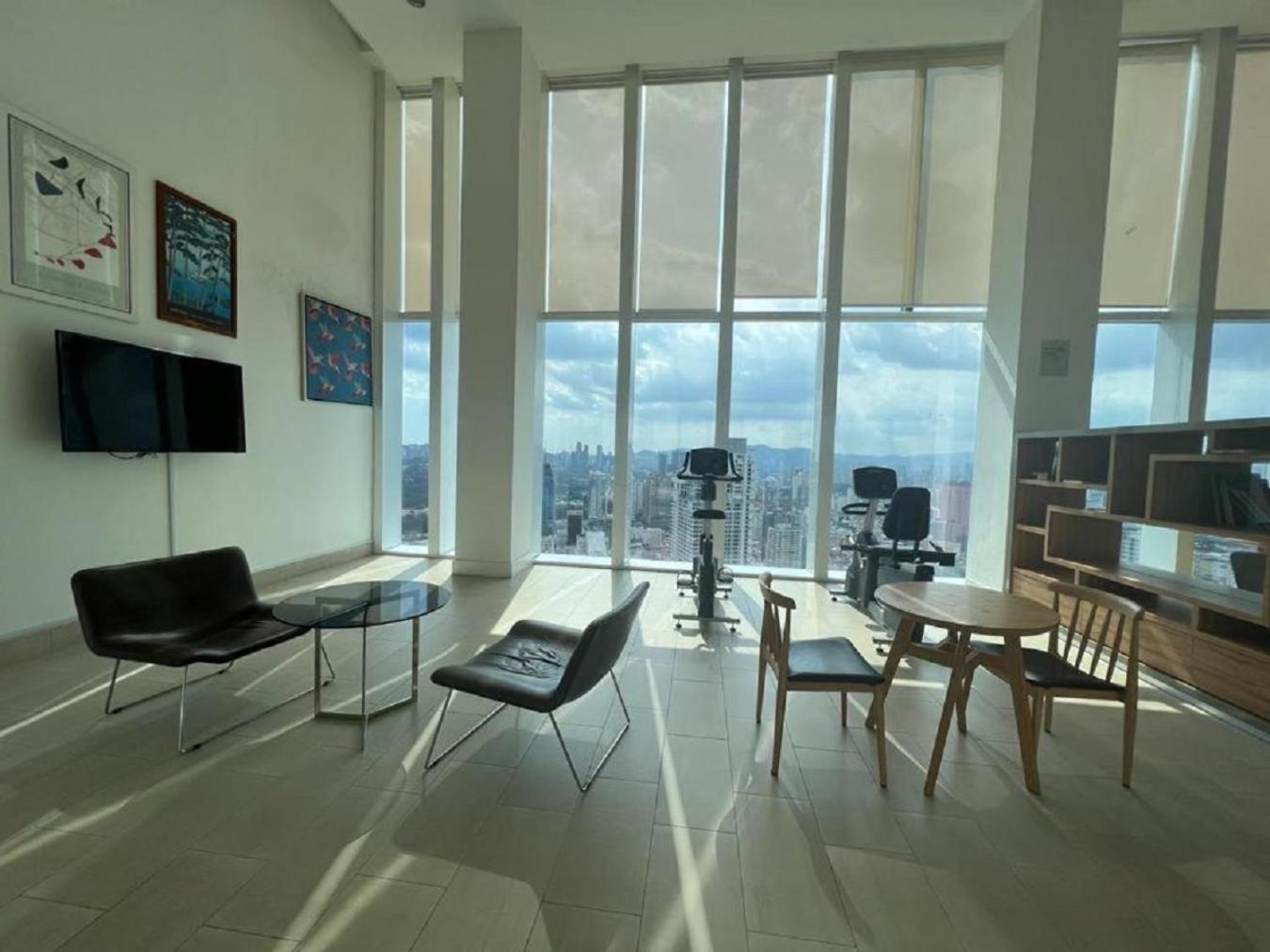 Platinum Klcc By Rainbow Suites Kuala Lumpur Exteriör bild