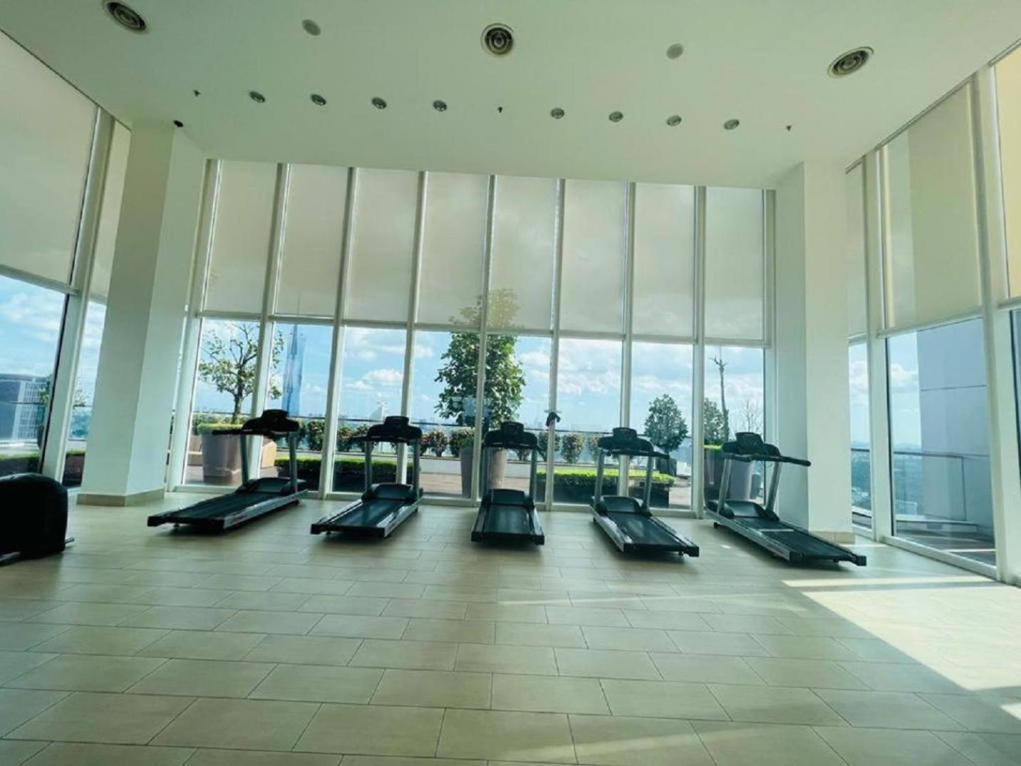 Platinum Klcc By Rainbow Suites Kuala Lumpur Exteriör bild