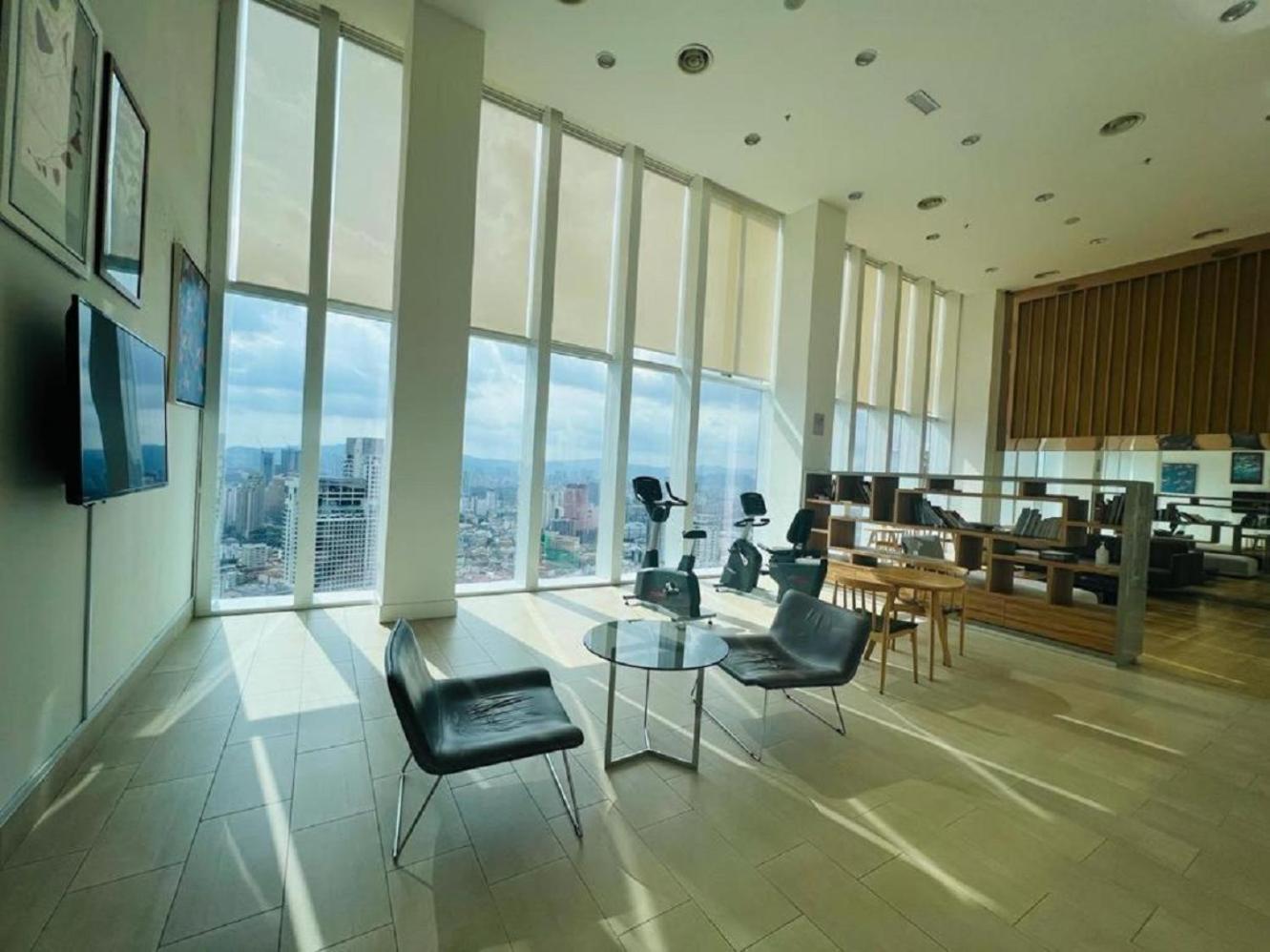 Platinum Klcc By Rainbow Suites Kuala Lumpur Exteriör bild